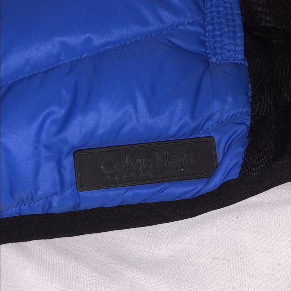 Vest - Picture 5 of 5